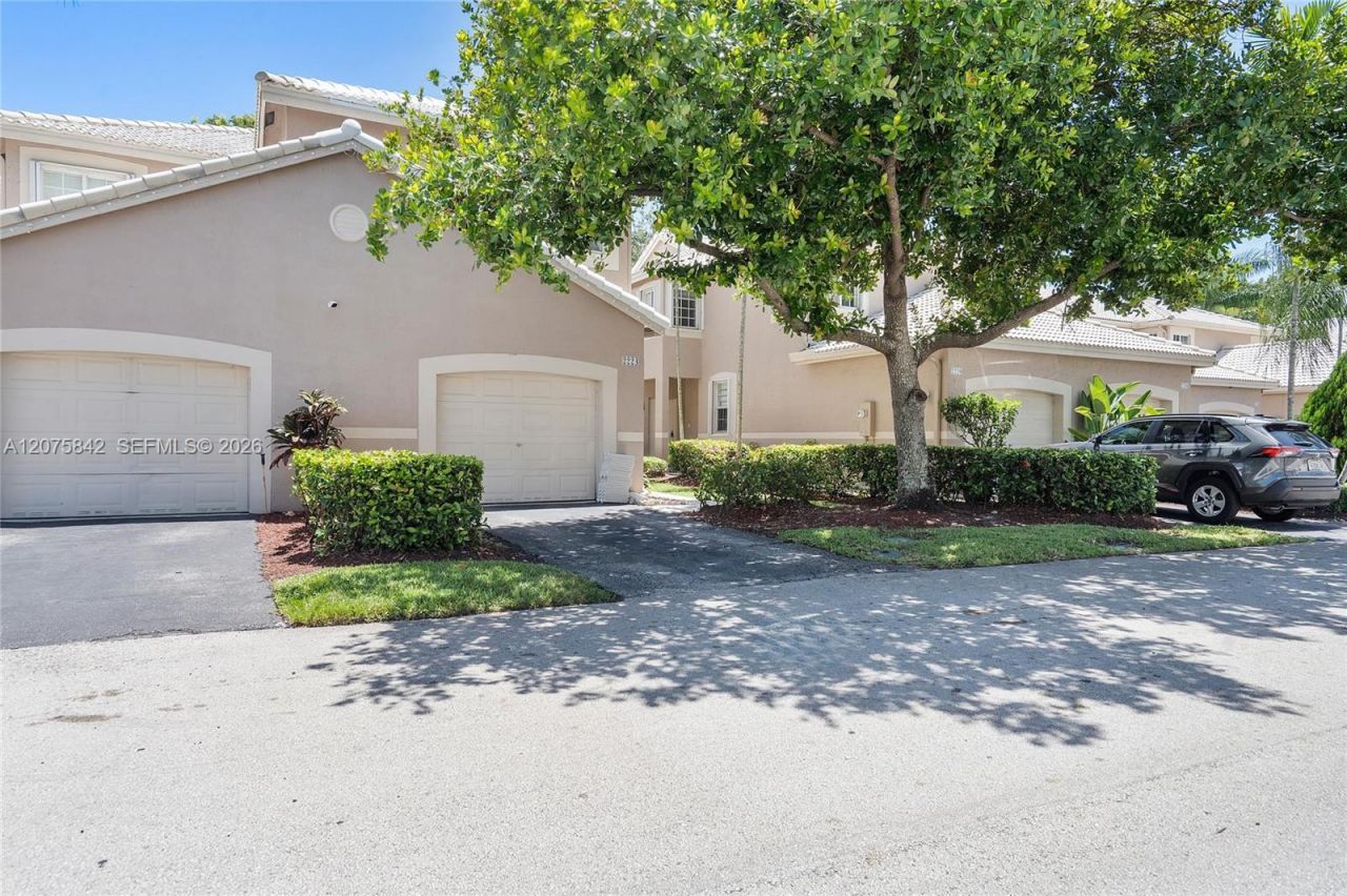 2224 Salerno Cir, Weston, FL 33327 Photo