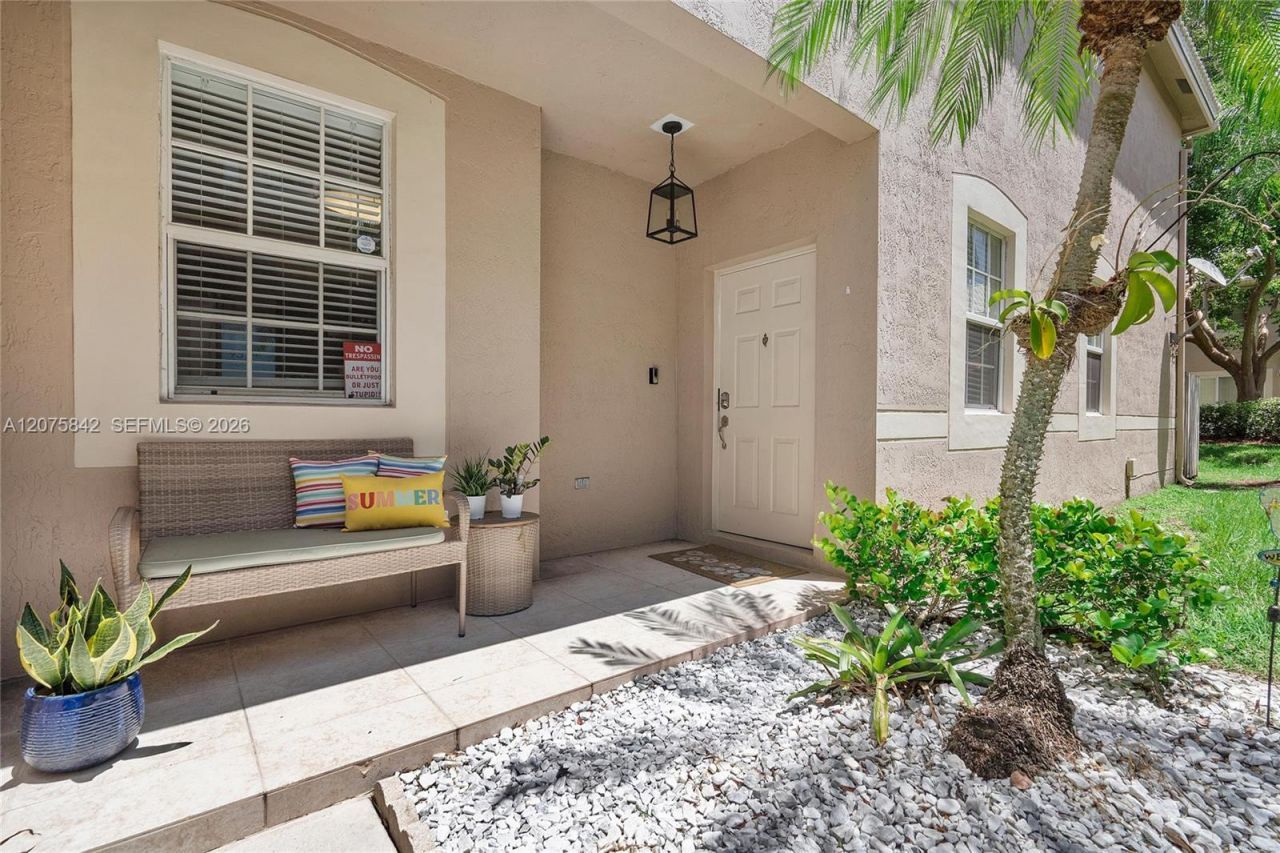 2224 Salerno Cir, Weston, FL 33327 Photo
