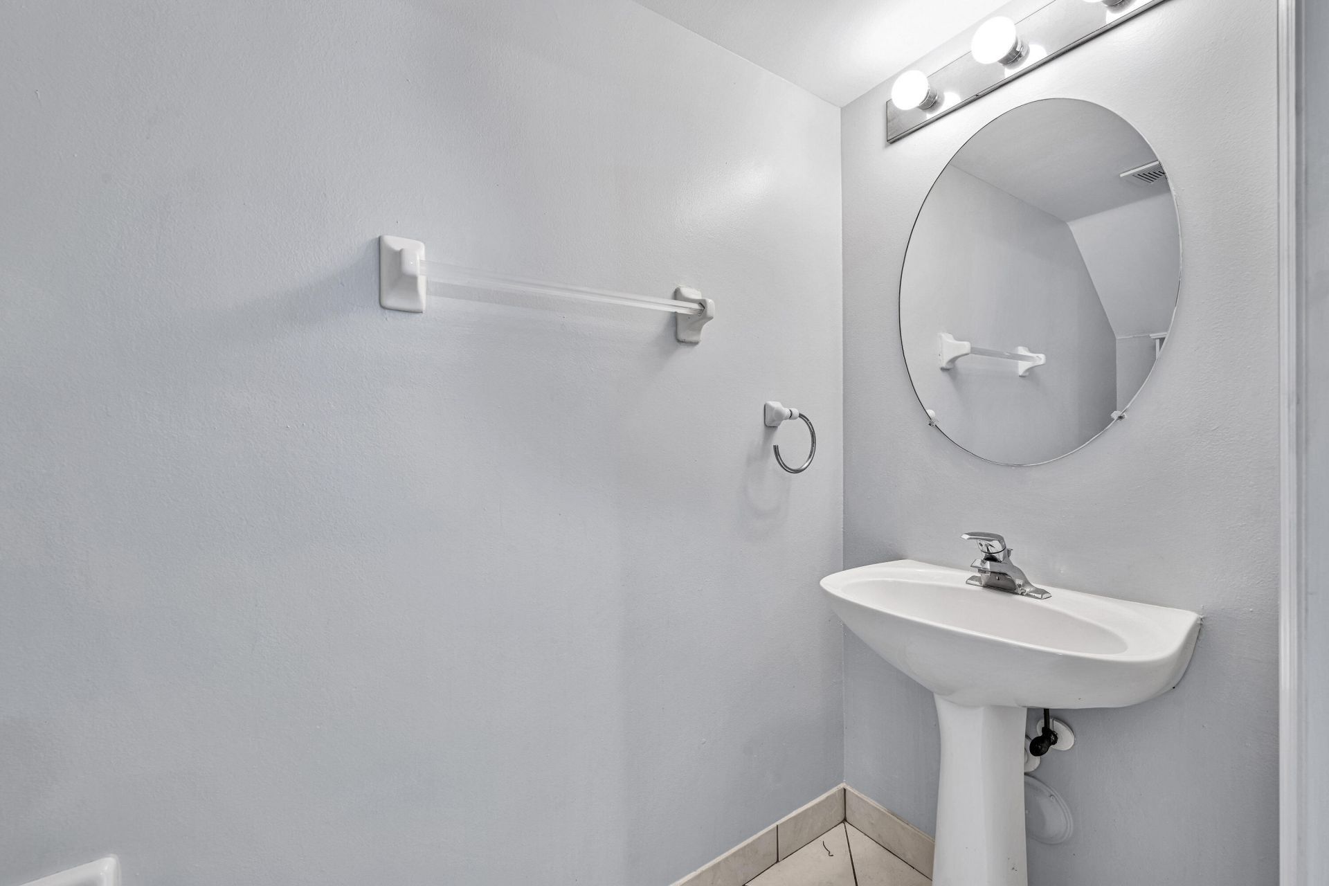 8658 S Southgate Shores Circle, Tamarac, FL 33321 Photo
