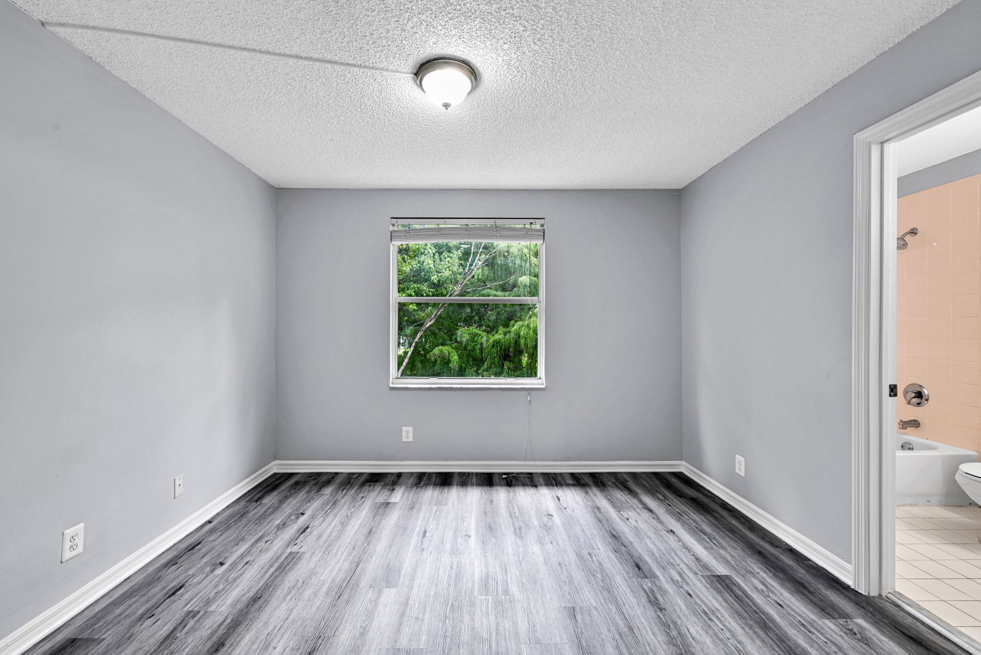 8658 S Southgate Shores Circle, Tamarac, FL 33321 Photo