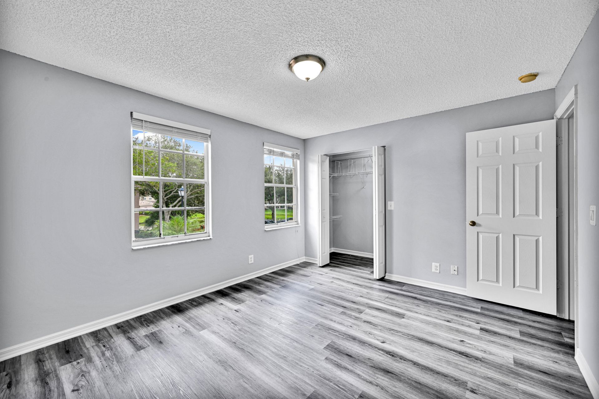 8658 S Southgate Shores Circle, Tamarac, FL 33321 Photo