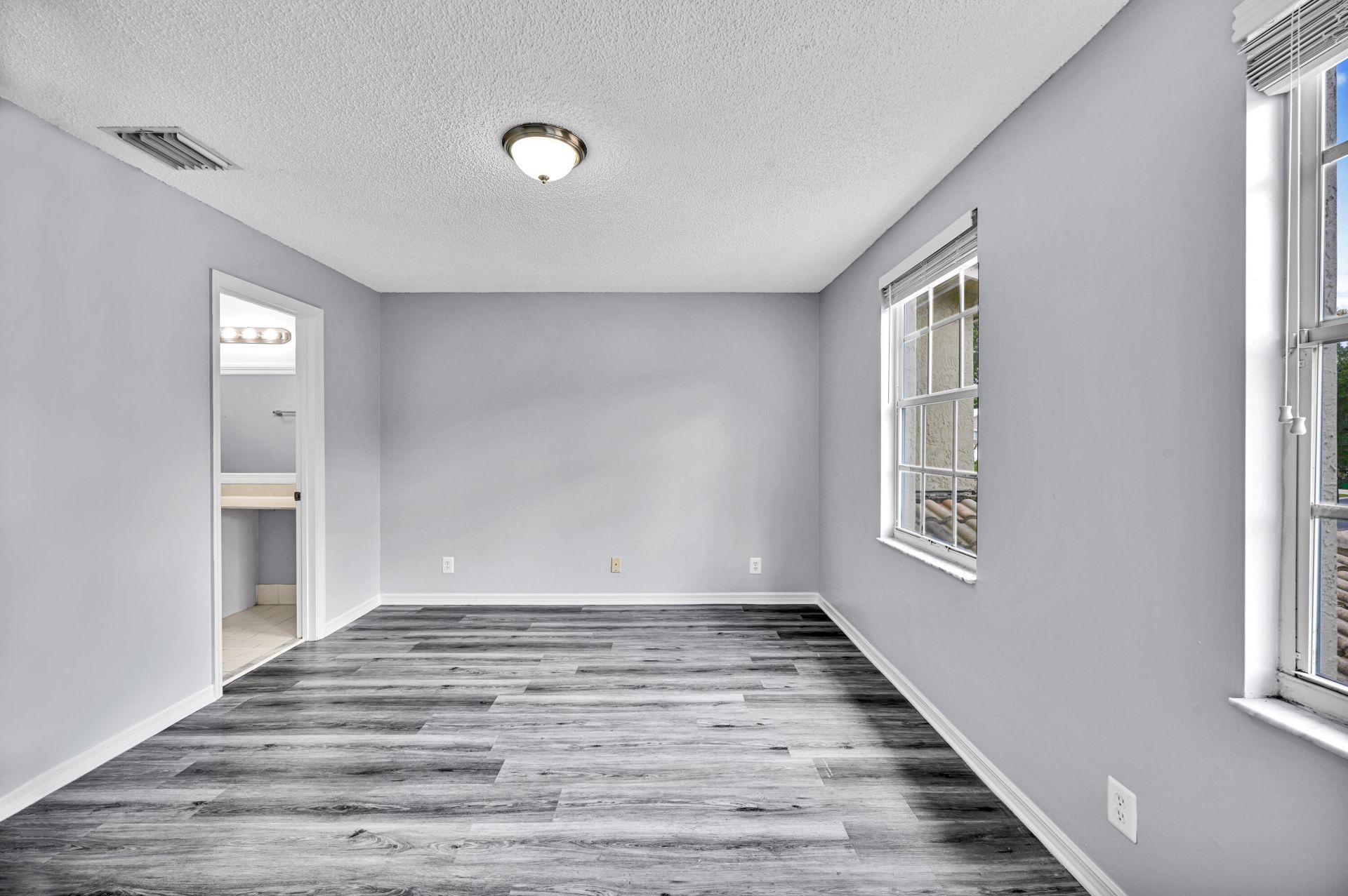 8658 S Southgate Shores Circle, Tamarac, FL 33321 Photo