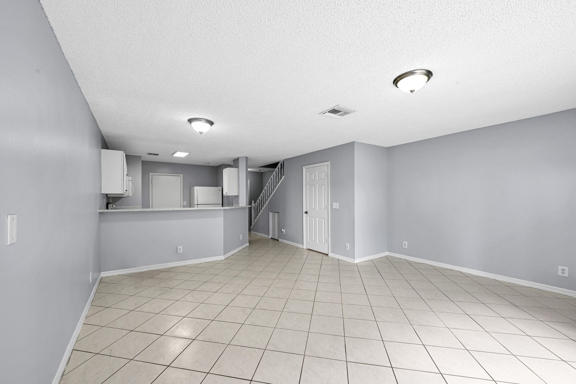 8658 S Southgate Shores Circle, Tamarac, FL 33321 Photo