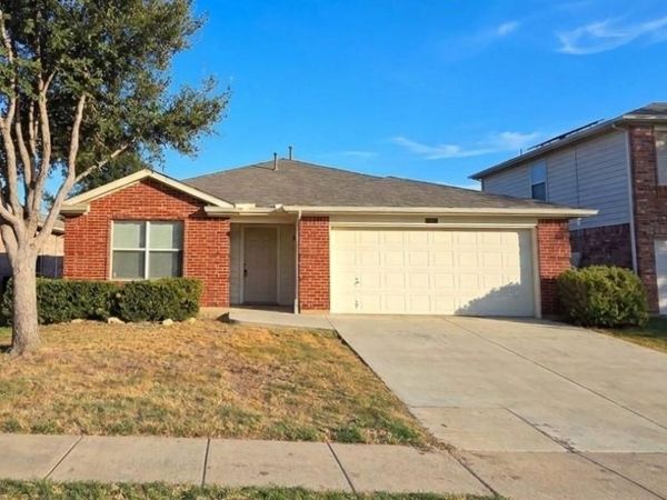 8504 Cactus Patch Way, Fort Worth, TX 76131
