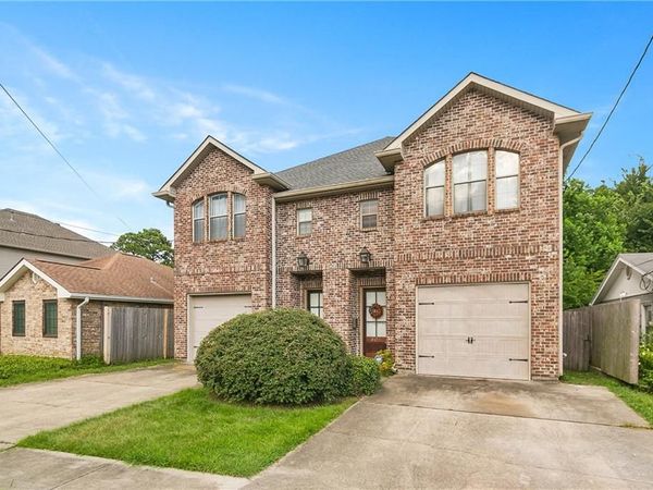 805 WALTHAM Street , Metairie, LA 70001