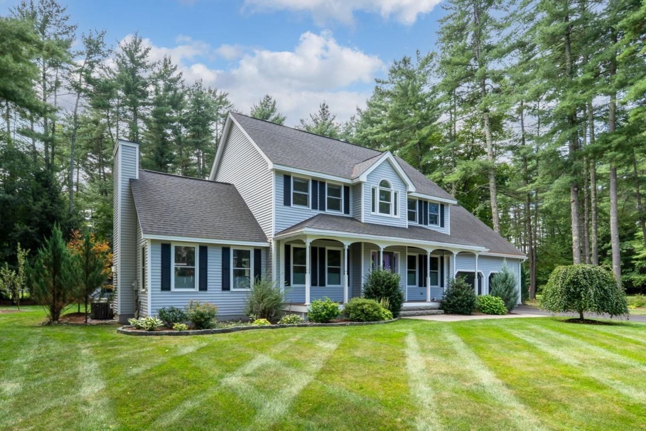 4 Taconic Drive, Merrimack, NH 03054 Main Photo