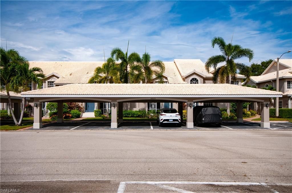 28072 Cavendish Ct, Unit 2211, Bonita Springs, FL 34135 Photo