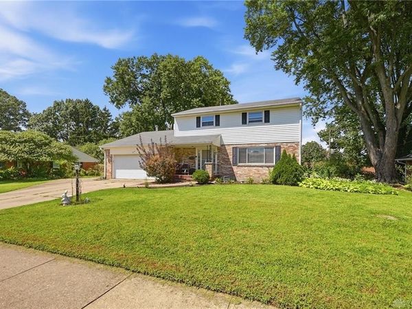 933 E David Road, Kettering, OH 45429