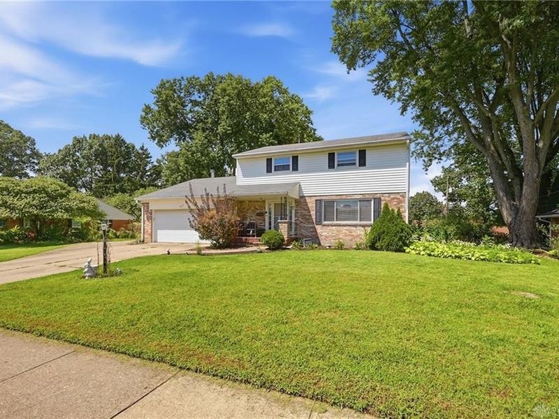 933 E David Road, Kettering, OH 45429 Photo 1