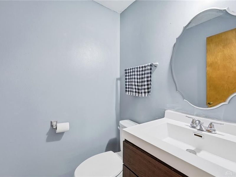 933 E David Road, Kettering, OH 45429 Photo 16