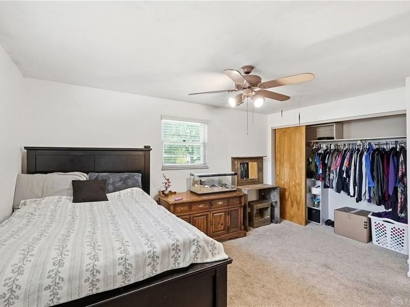 933 E David Road, Kettering, OH 45429 Photo 23