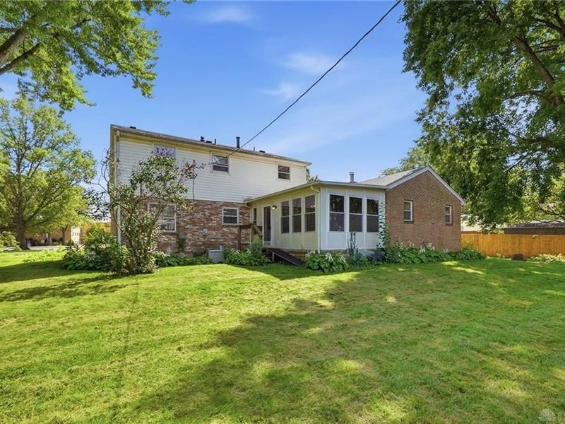 933 E David Road, Kettering, OH 45429 Photo 37