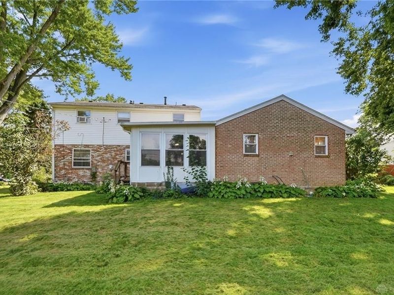 933 E David Road, Kettering, OH 45429 Photo 38