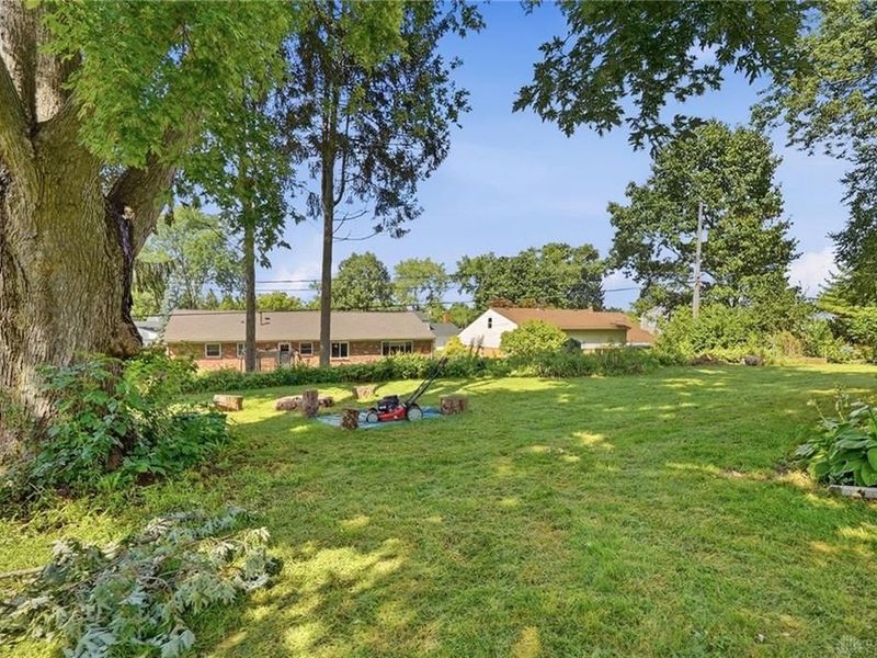 933 E David Road, Kettering, OH 45429 Photo 39