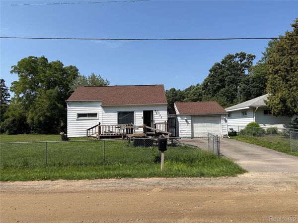 3095 Maywood Drive, Mt Morris Township, Mi 48504