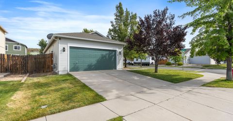 7748 Tulear Street, Reno, NV 89506 Photo