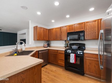 7748 Tulear Street, Reno, NV 89506 Photo
