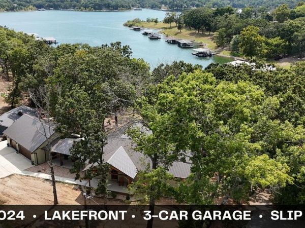 303 Bayshore Street, Shell Knob, MO 65747