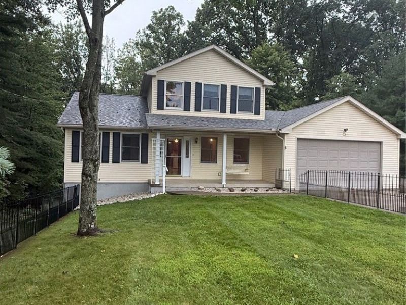 8 Apache Trail, Malvern, OH 44644 Photo 1