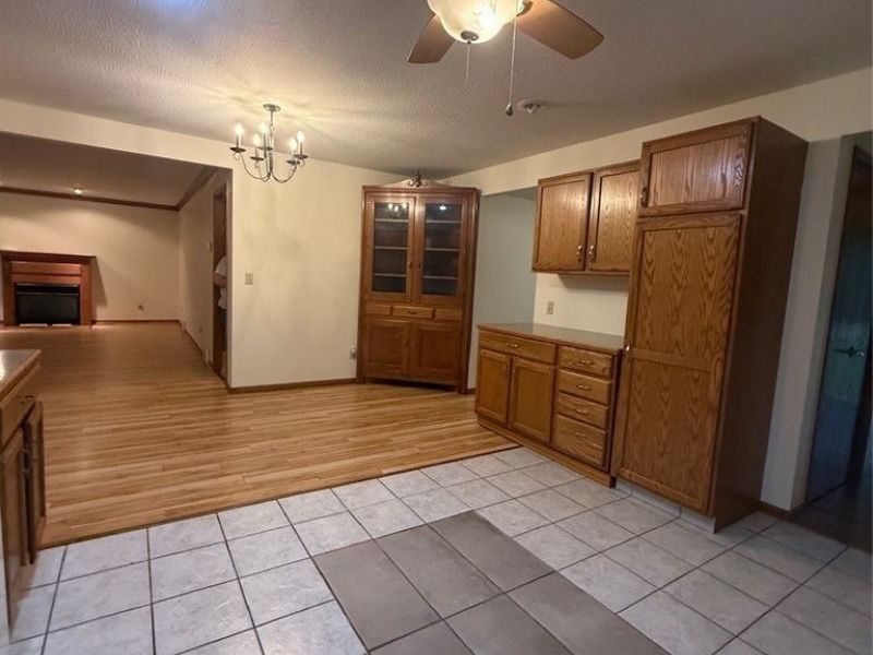 8 Apache Trail, Malvern, OH 44644 Photo 14