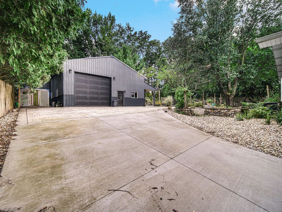 Property Image 47