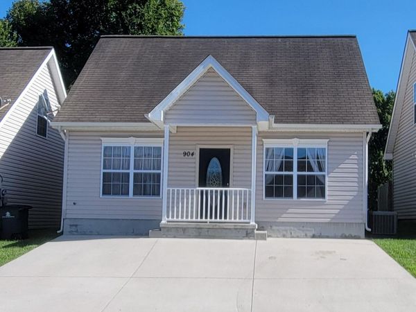 904 Hazelbrook Way, Knoxville, TN 37912