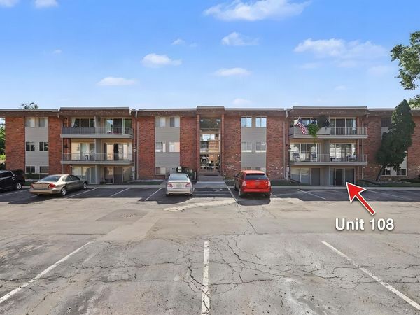 742 W Kilgore Road, Unit 108, Kalamazoo, MI 49008