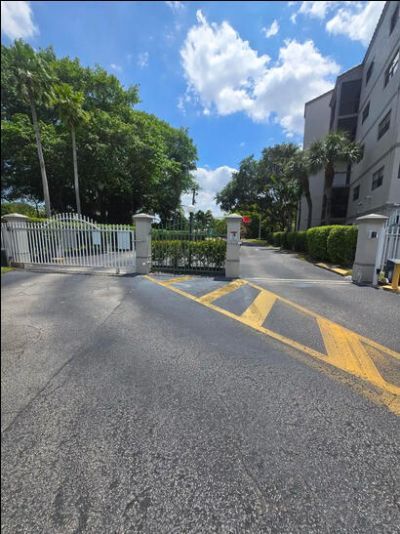 701 NW 19th Street, Unit 408, Fort Lauderdale, FL 33311 Photo