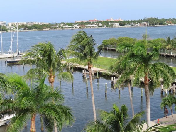 806 E WINDWARD Way, Unit 604, Lantana, FL 33462