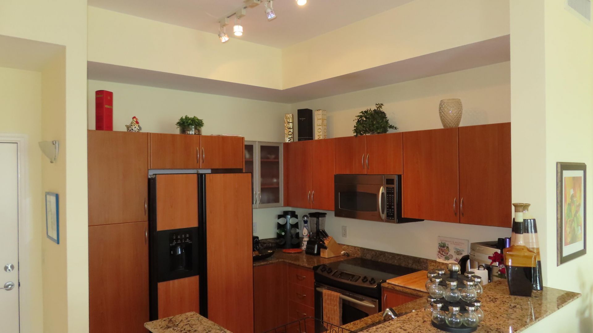 806 E Windward Way, Unit 604, Lantana, FL 33462 Photo
