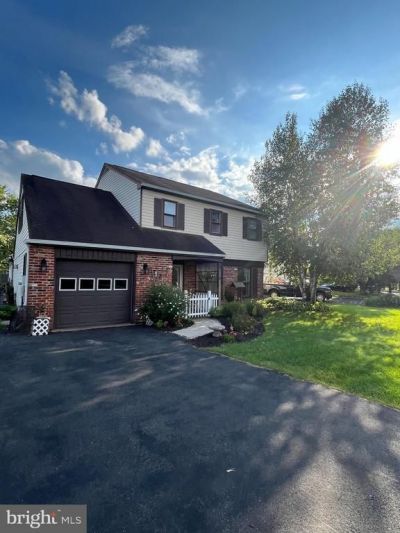881 DEPOT LANE, QUAKERTOWN, PA 18951