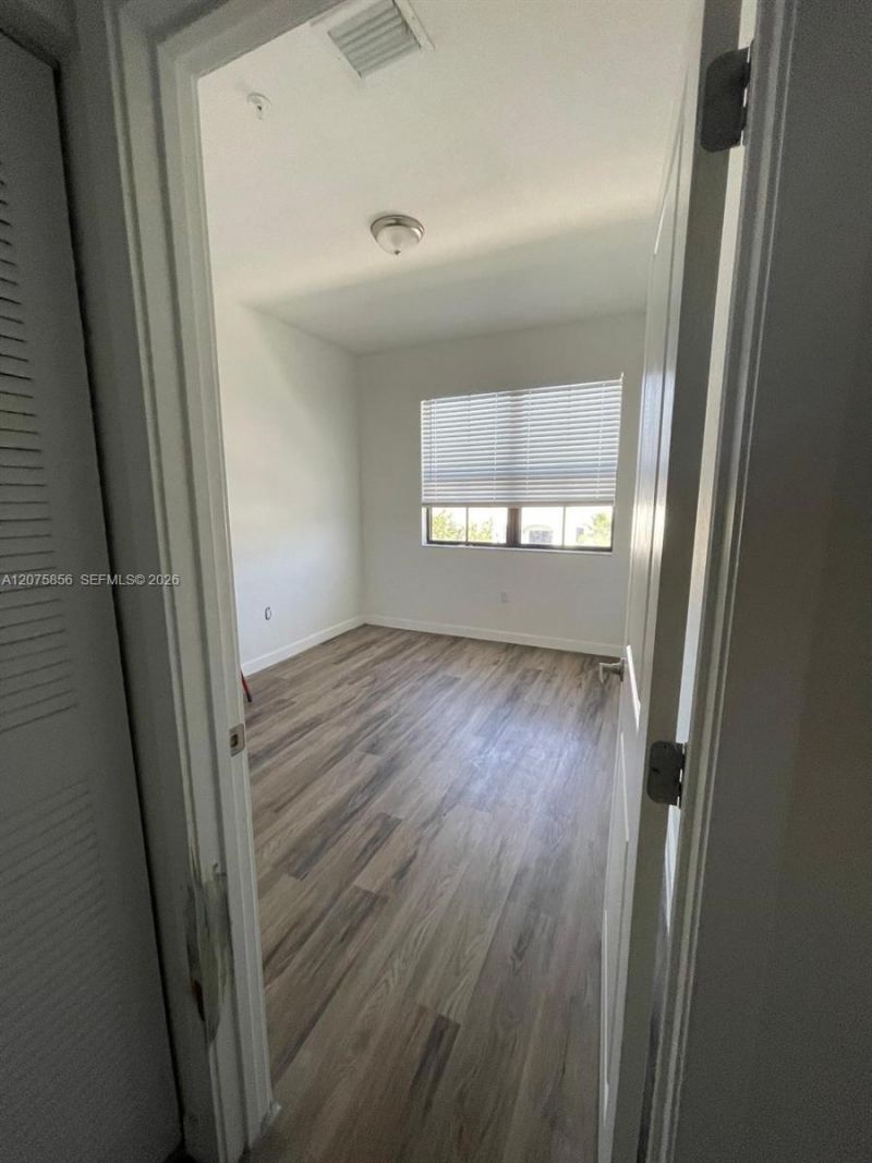 15520 SW 136th St , Unit 210, Miami, FL 33196 Photo