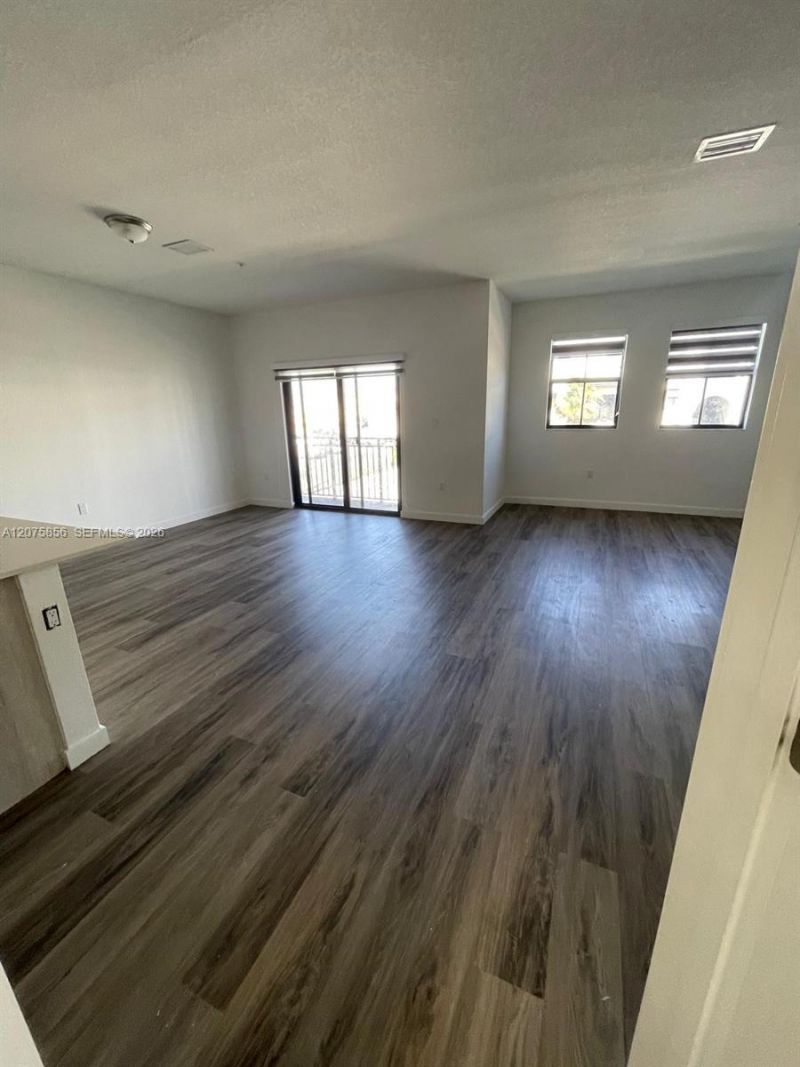 15520 SW 136th St , Unit 210, Miami, FL 33196 Photo