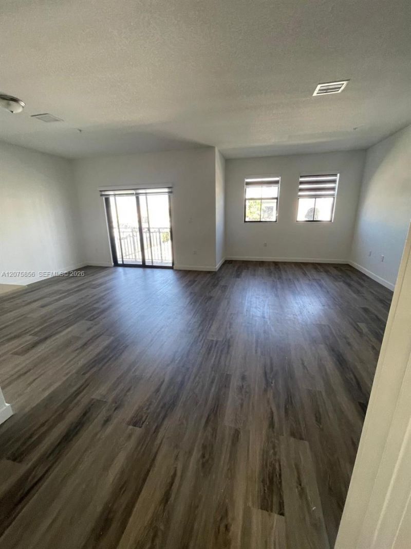 15520 SW 136th St , Unit 210, Miami, FL 33196 Photo