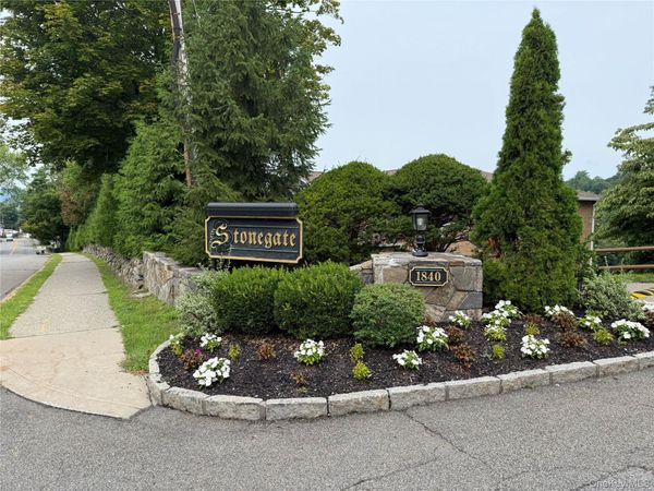 1840 Crompond Road , Unit 3B4, Peekskill, NY 10566