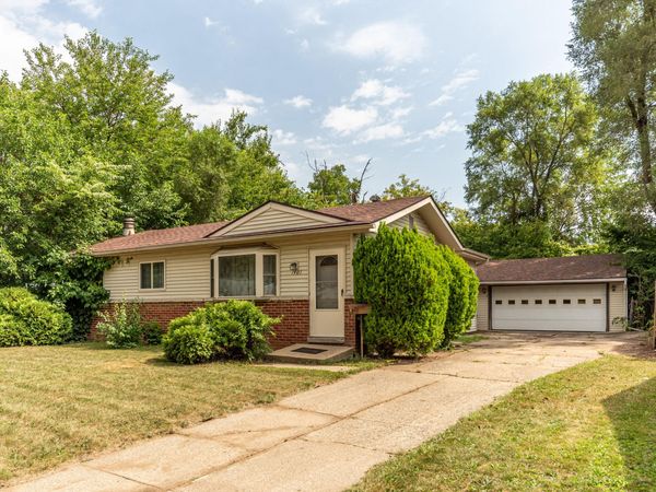 1401 Glengrove Avenue, Ypsilanti, MI 48198