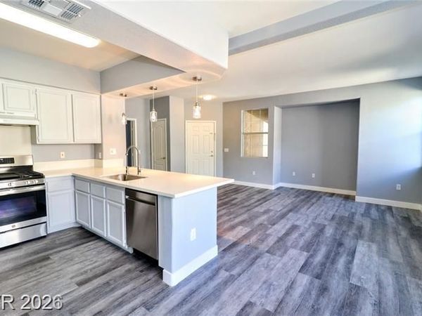 9901 Trailwood Drive, Unit 1104, Las Vegas, NV 89134