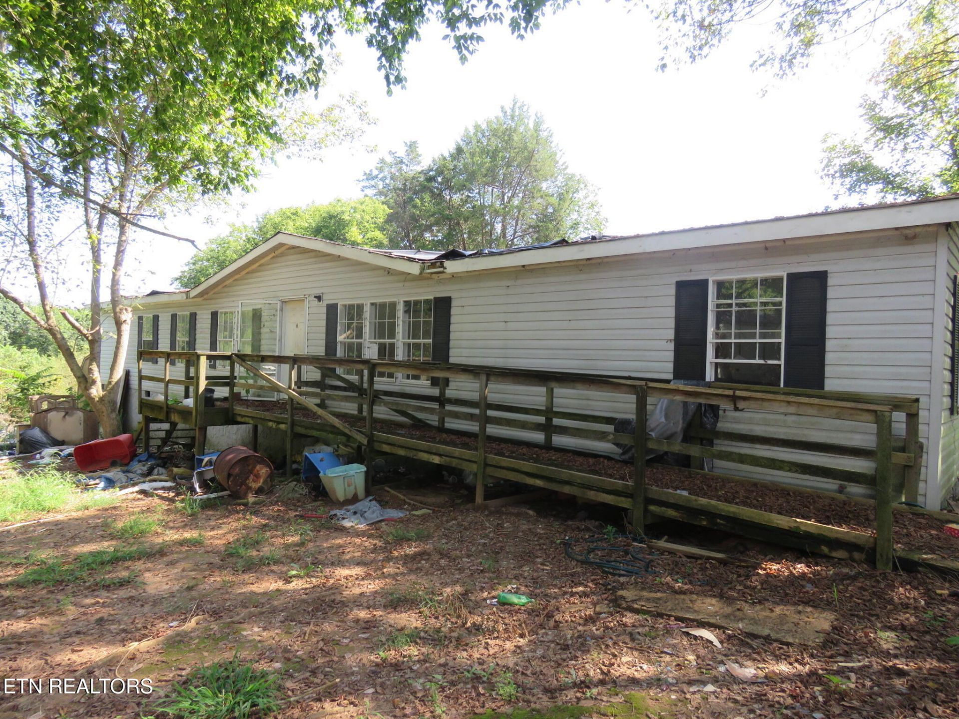 145 Old Sweetwater Rd, Sweetwater, TN 37874 Main Photo