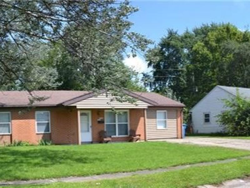 846 Aspen Road, New Carlisle, OH 45344 Photo 2