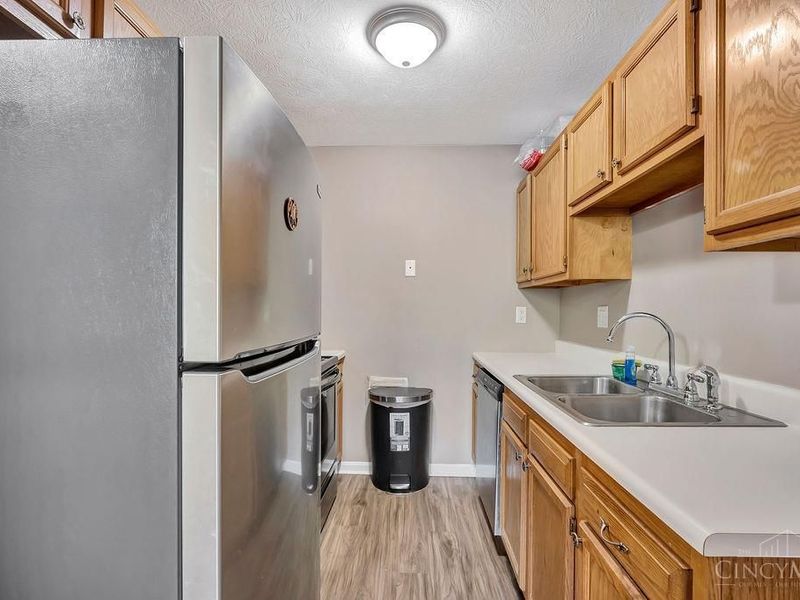 5970 Colerain Avenue, Unit 1, Green Township, OH 45239 Photo 10