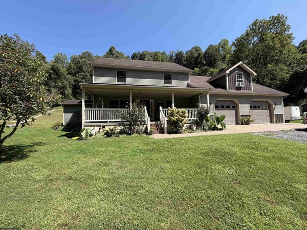 860 Bingamon Road, Worthington, WV 26591