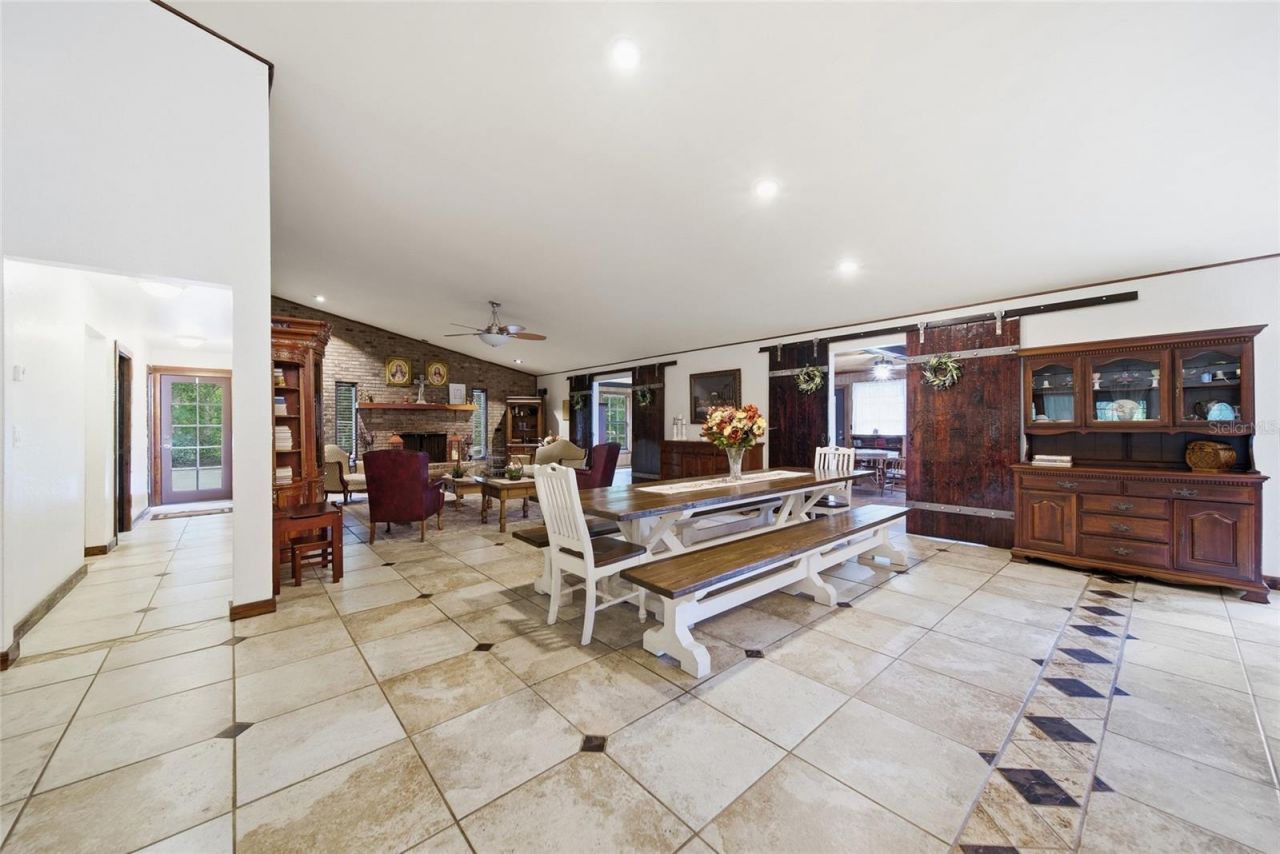 22289 Cheraton Road , Brooksville, FL 34602 Photo