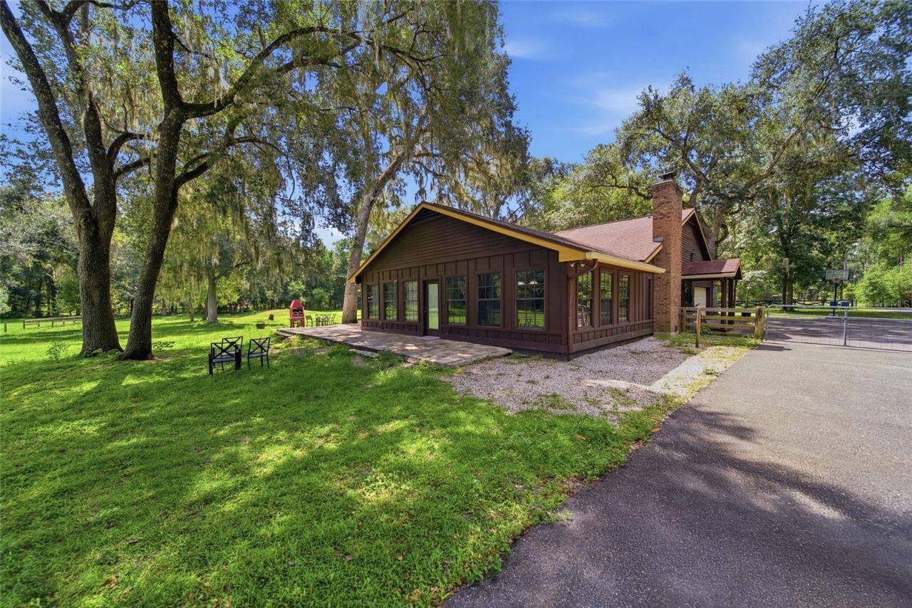 22289 Cheraton Road , Brooksville, FL 34602 Photo