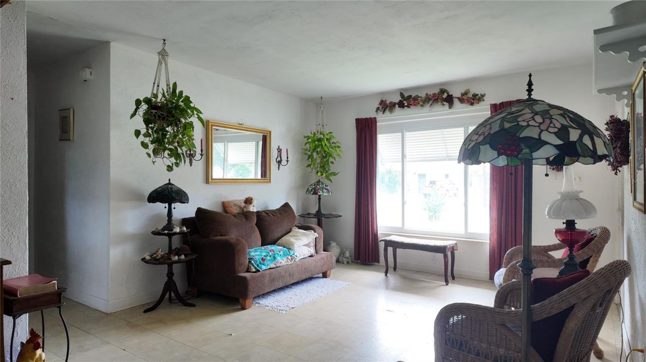 7485 17th Street N, Saint Petersburg, FL 33702 Photo