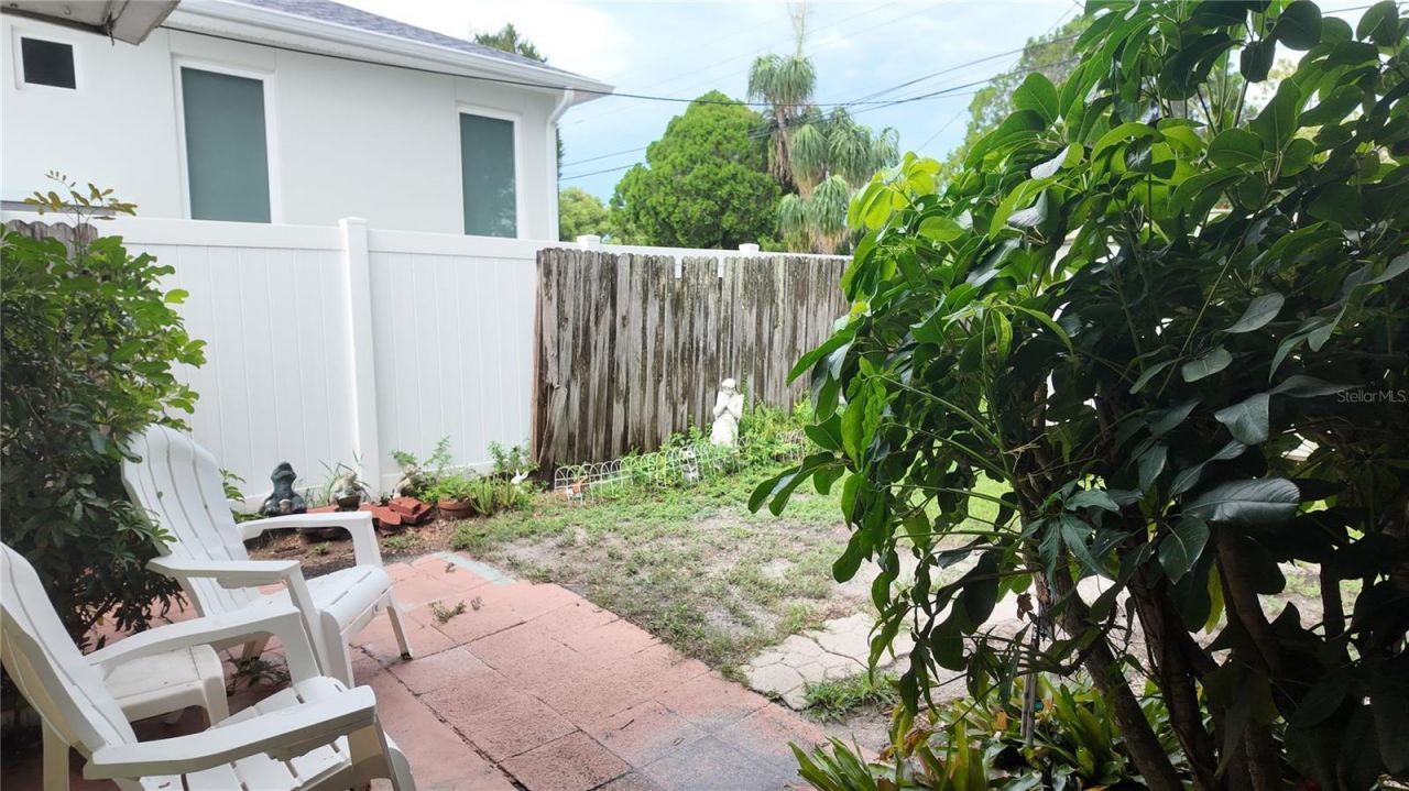 7485 17th Street N, Saint Petersburg, FL 33702 Photo