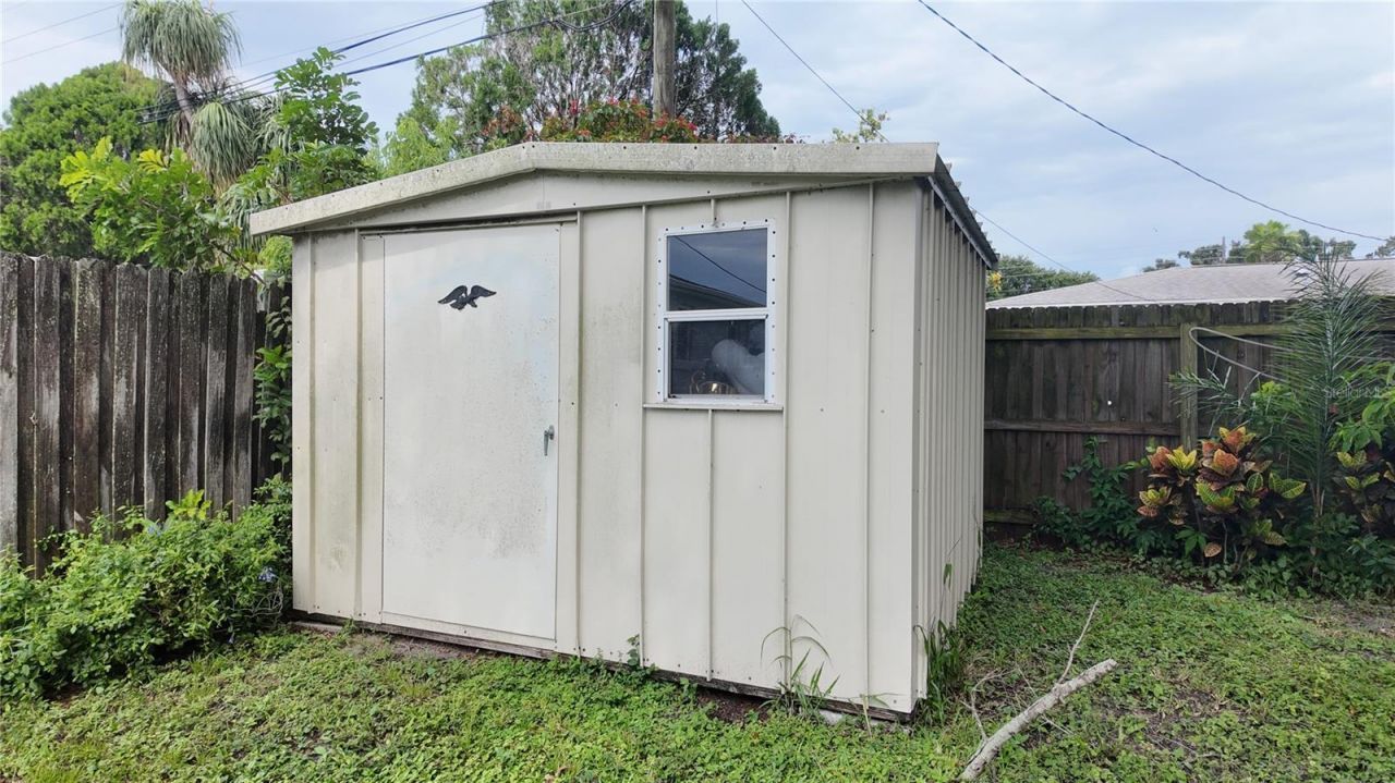 7485 17th Street N, Saint Petersburg, FL 33702 Photo