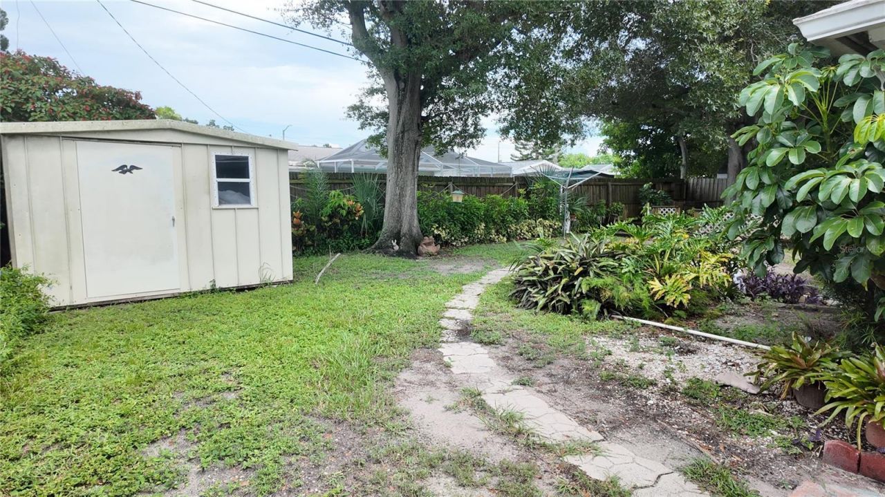 7485 17th Street N, Saint Petersburg, FL 33702 Photo