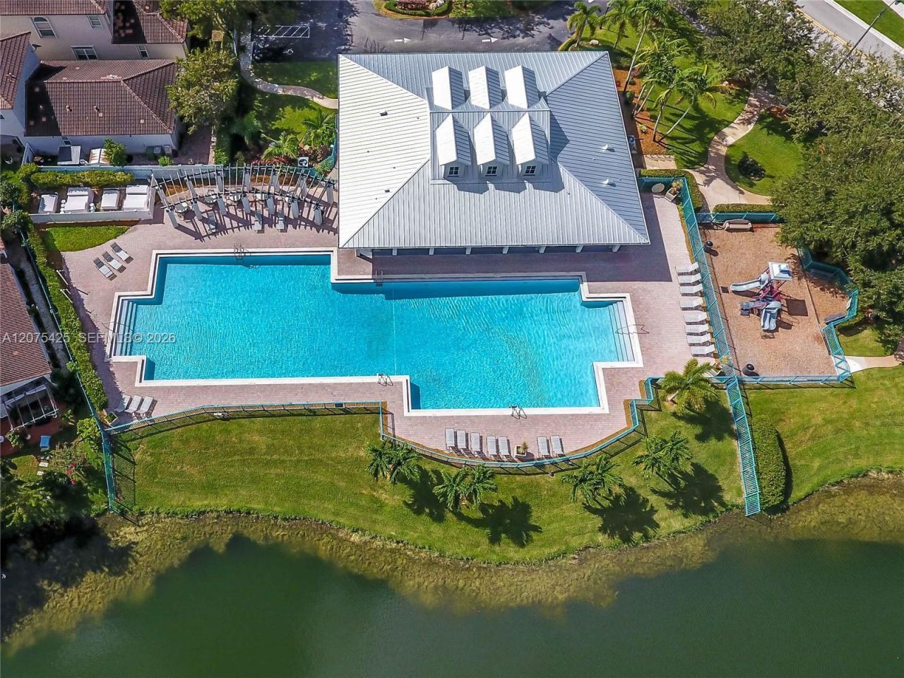 3955 NE 11th Dr , Unit 3955, Homestead, FL 33033 Photo