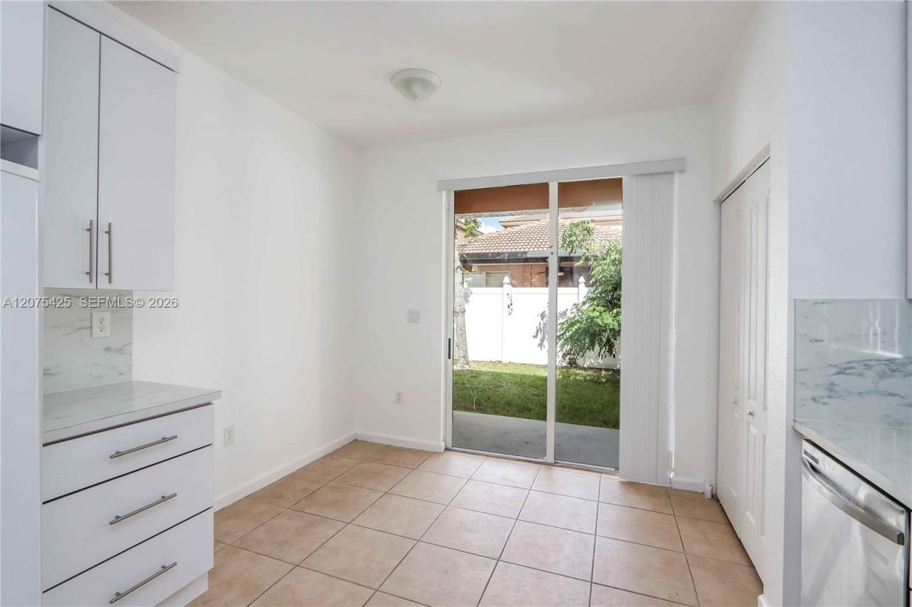 3955 NE 11th Dr , Unit 3955, Homestead, FL 33033 Photo