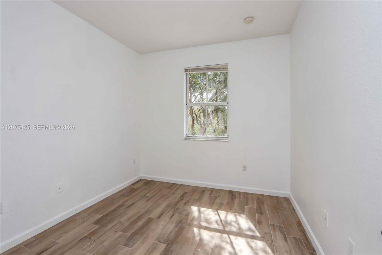 3955 NE 11th Dr , Unit 3955, Homestead, FL 33033 Photo